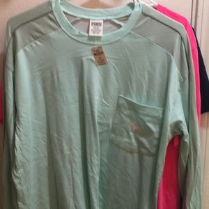 VS Pink long sleeve campus tee